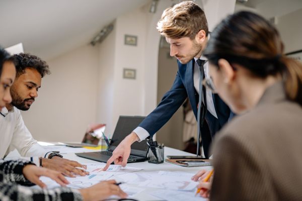 How does corporate social responsibility impact UK business management?